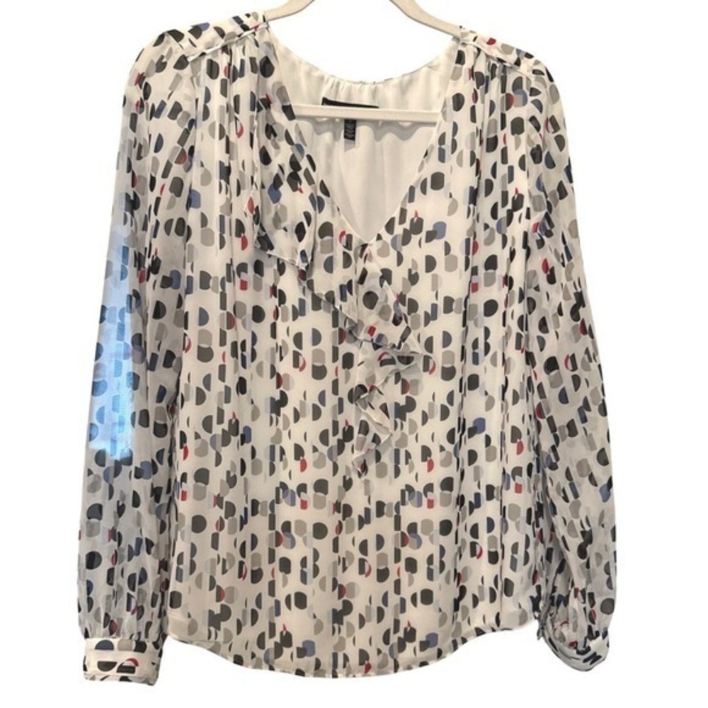 White House Black Market Career Blouse Ruffle Faux Wrap V-Neck 8 White Geometric
